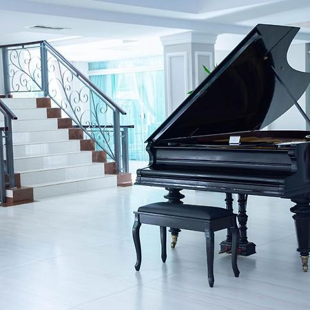 סיודד דל אסטה Bisinii Boutique Hotel מראה חיצוני תמונה